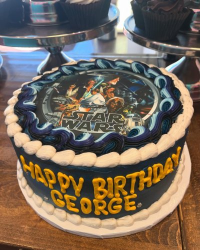Photo post from smallcakestyler.