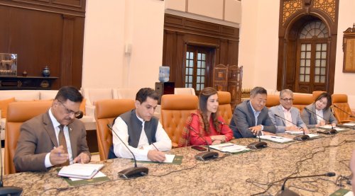 Carousel post from pakfightspolio.