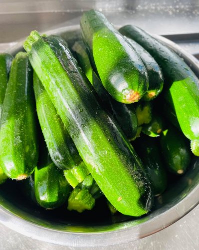 Photo post from miditreizepontarlier.