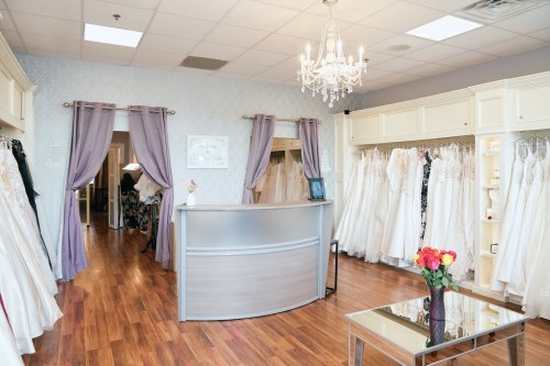 Carousel post from thecurvybridenj.