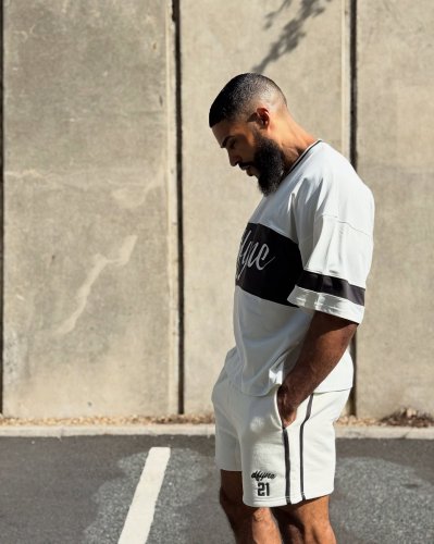 Carousel post from ph_gains.