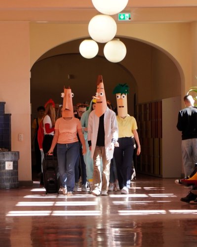 Carousel post from whg_riesa.