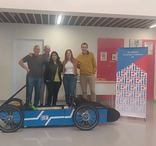 Carousel post from ellacuriazurbaranbhi.