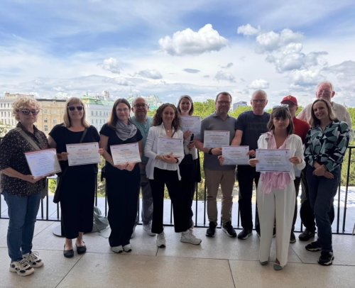 Carousel post from ellacuriazurbaranbhi.