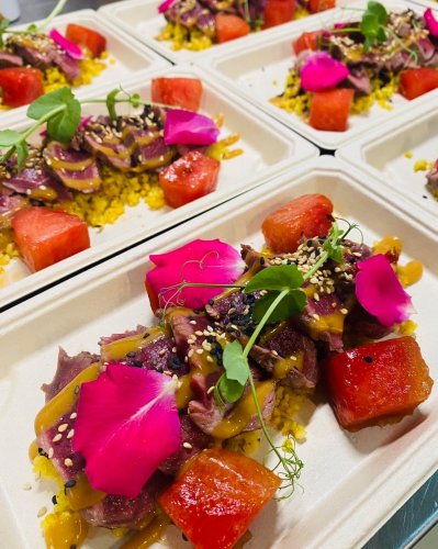 Carousel post from miditreizepontarlier.