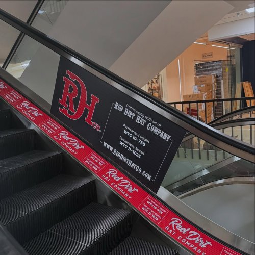 Carousel post from reddirthatco.