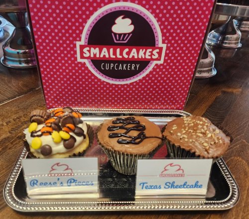 Photo post from smallcakestyler.
