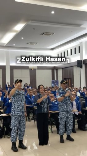 Video post from amanatnasional.