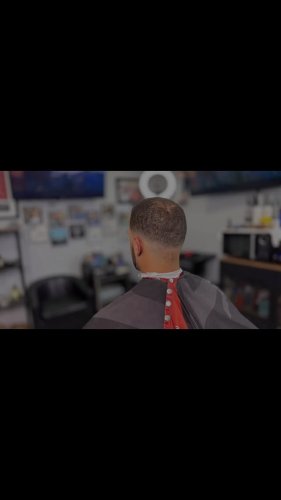 Video post from corndabarber.