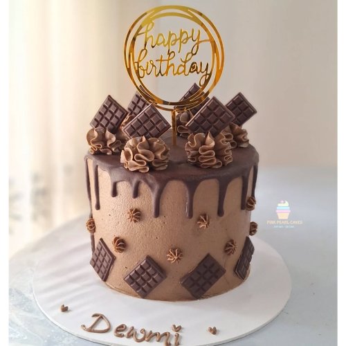 Carousel post from pink_pearl_cakes_kuliyapitiya_.