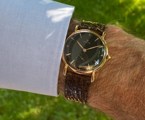 Carousel post from schoenesammleruhren.