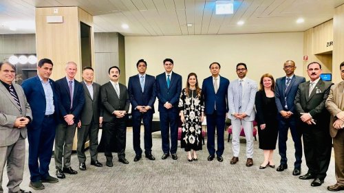 Carousel post from pakfightspolio.