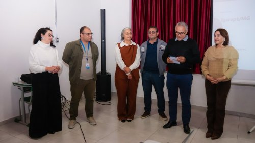 Carousel post from prefeituradeigarape.