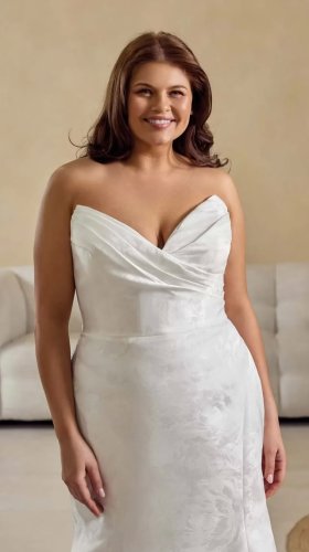 Video post from thecurvybridenj.