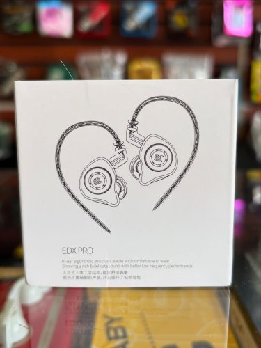 Carousel post from miyatamusic.