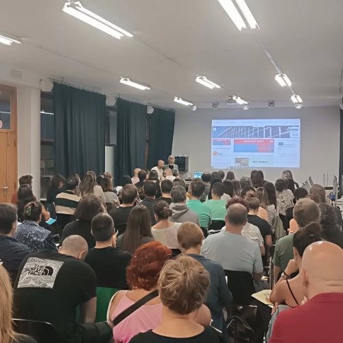 Carousel post from ellacuriazurbaranbhi.