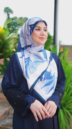 PostPhoto