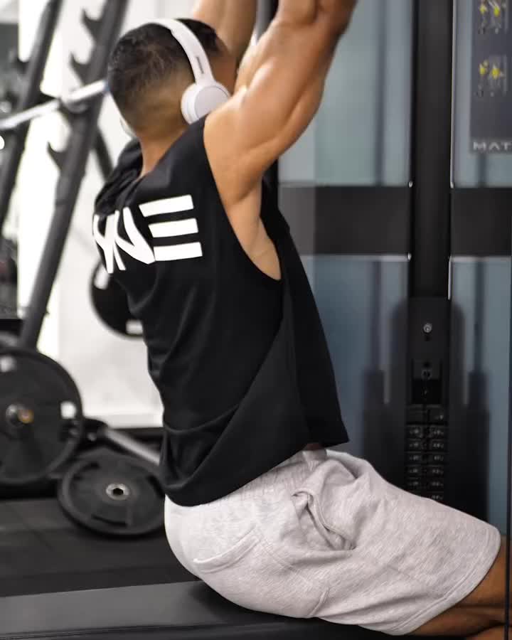 Carousel post from ph_gains.