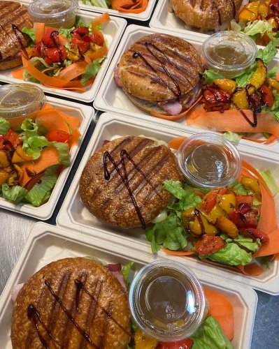 Photo post from miditreizepontarlier.