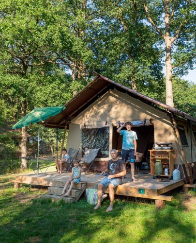 Carousel post from glampings.