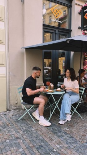 Video post from coffeeandwafflescz.