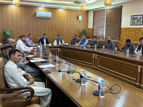 Carousel post from pakfightspolio.