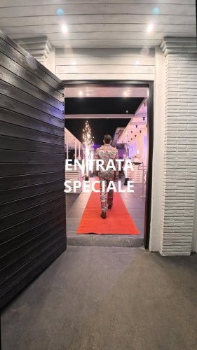 Video post from dovefesteggiare.it.