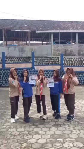 PostPhoto