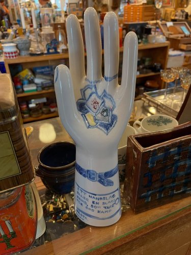 Carousel post from ulva_diversehandel.