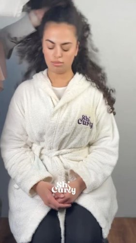 Video post from mixedchickshair.