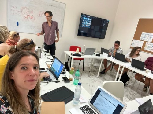 Carousel post from ellacuriazurbaranbhi.