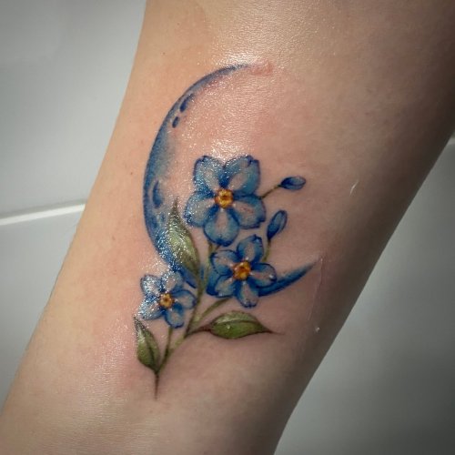 Photo post from lovetattoossandhurst.