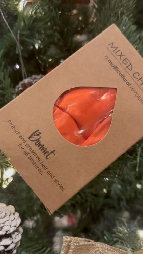 Video post from mixedchickshair.