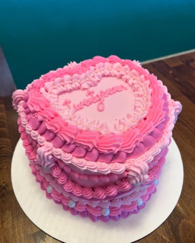 Photo post from smallcakestyler.