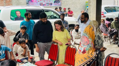 Carousel post from pakfightspolio.