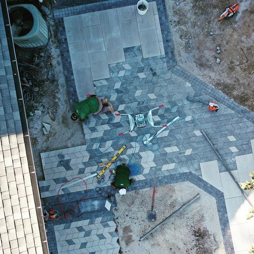 Photo post from techobloc.