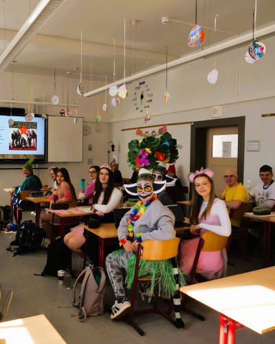 Carousel post from whg_riesa.