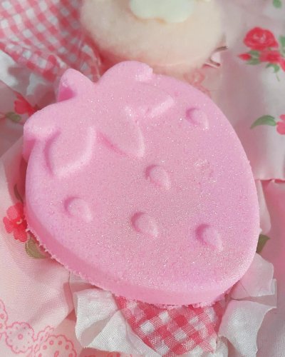 Carousel post from margaritabloom.