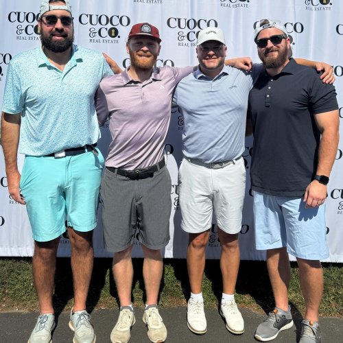 Carousel post from fivecollegemovers.