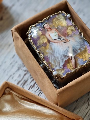 Carousel post from padarunak.fond.