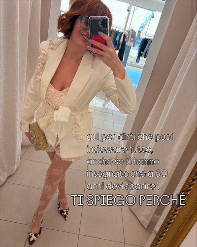 Carousel post from soniajamp.