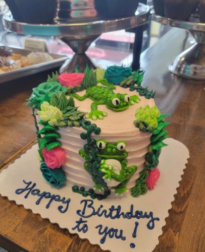Photo post from smallcakestyler.