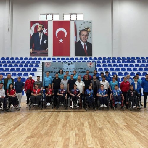 Carousel post from turkiyemasatenisifederasyonu.