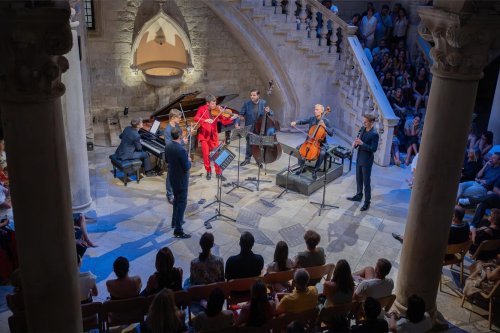 Carousel post from dubrovnikfestival.