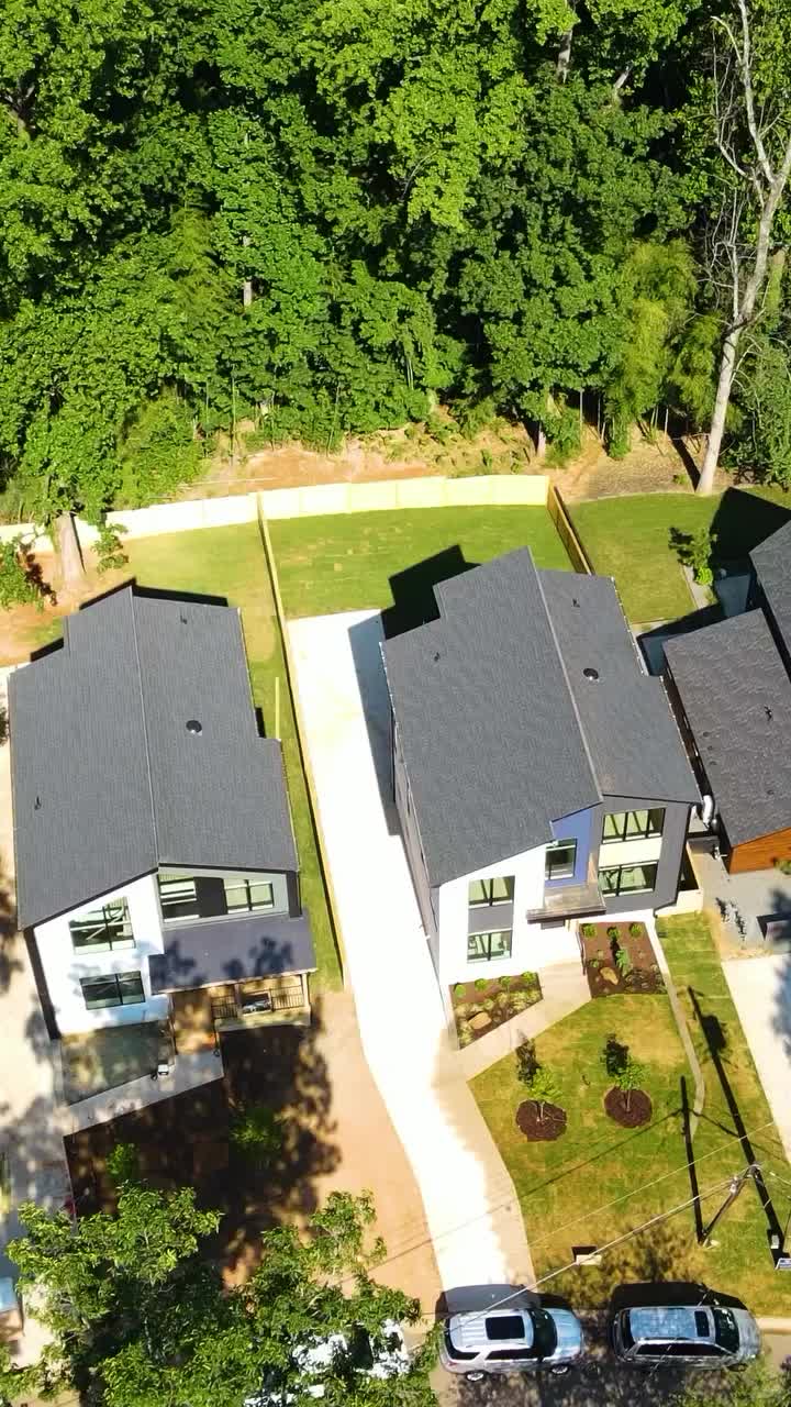 Video post from qc.builders.