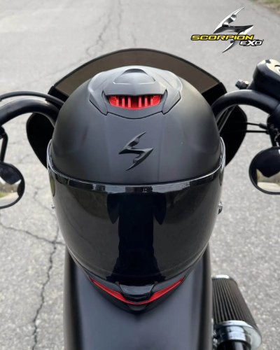 Photo post from motomax.