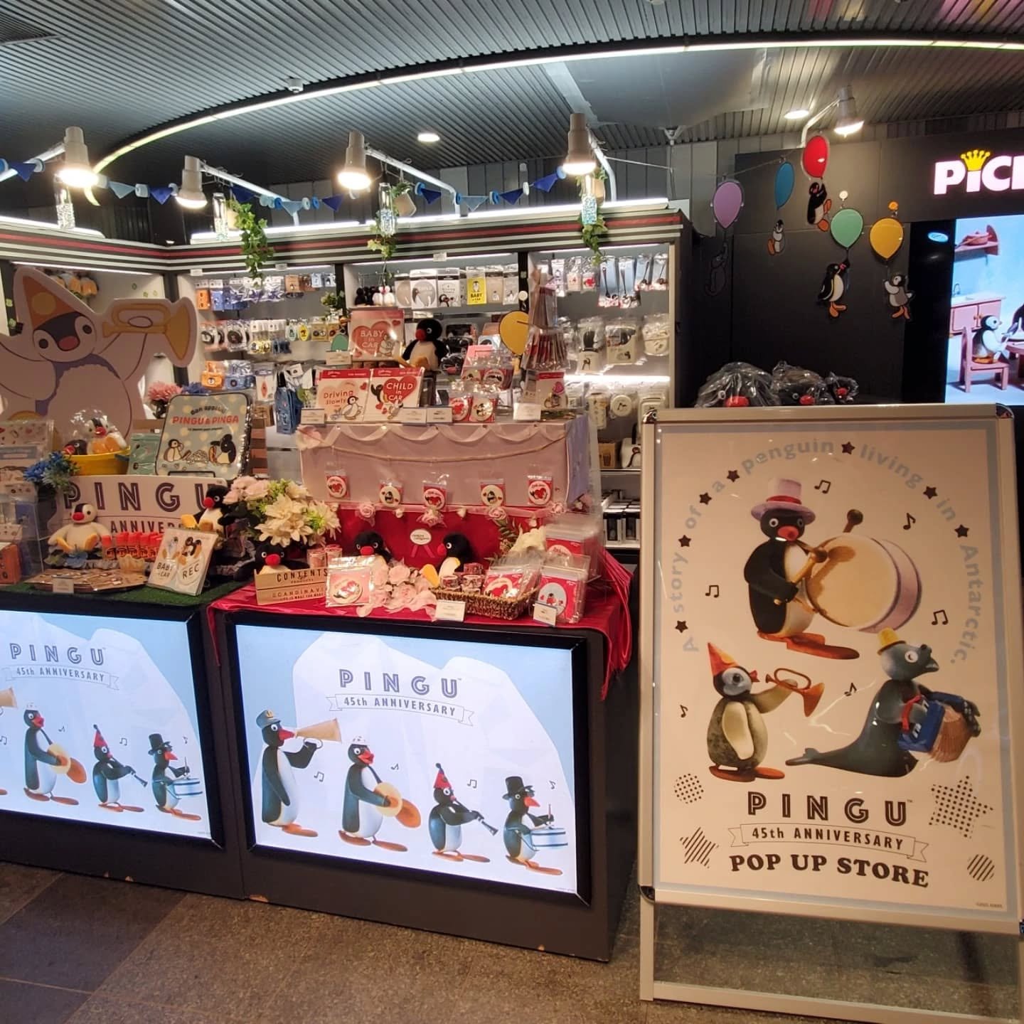 Carousel post from pingu_jp.
