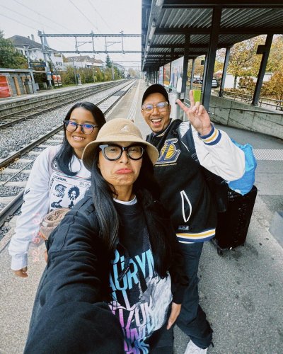 PostPhoto