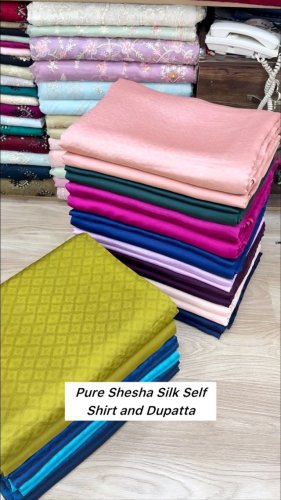 Video post from akbar_fabrics_.