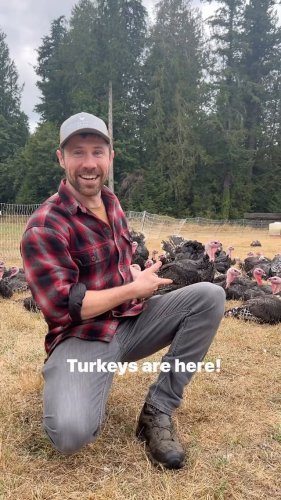 Video post from hungryhollowfarm.